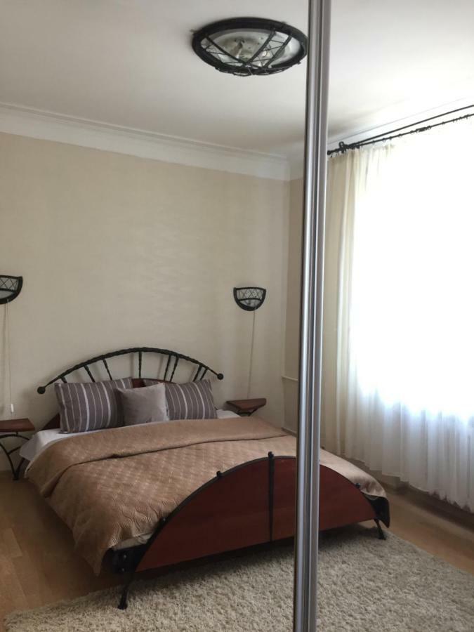 Old Town Apartament Siauliai  Bagian luar foto